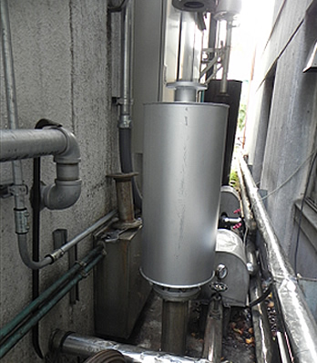 消音器(某大学・内燃機関研究室)